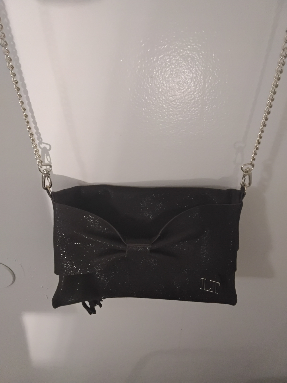 LT Luxe Lindsay Tia Handcrafted Leather Bow Clutch Crossbody Bag